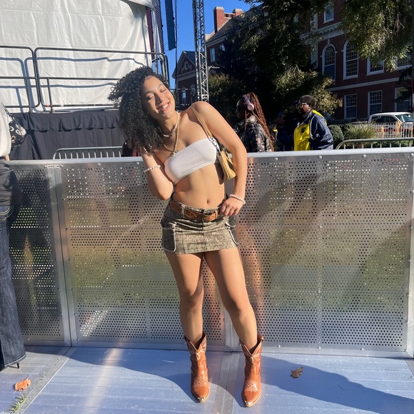 average_nicole